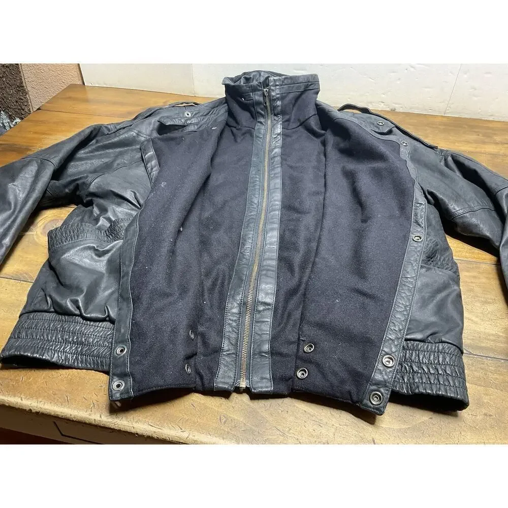 Bomber this vintage